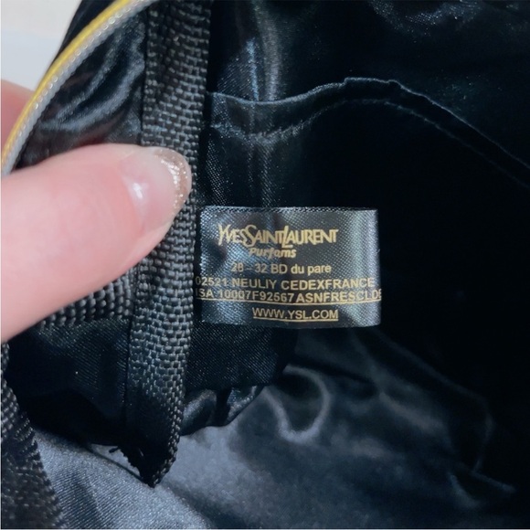 YSL YVES SAINT LAURENT Black Velvet bag purse clutch Gold Logo Chain tassel - Picture 6 of 7